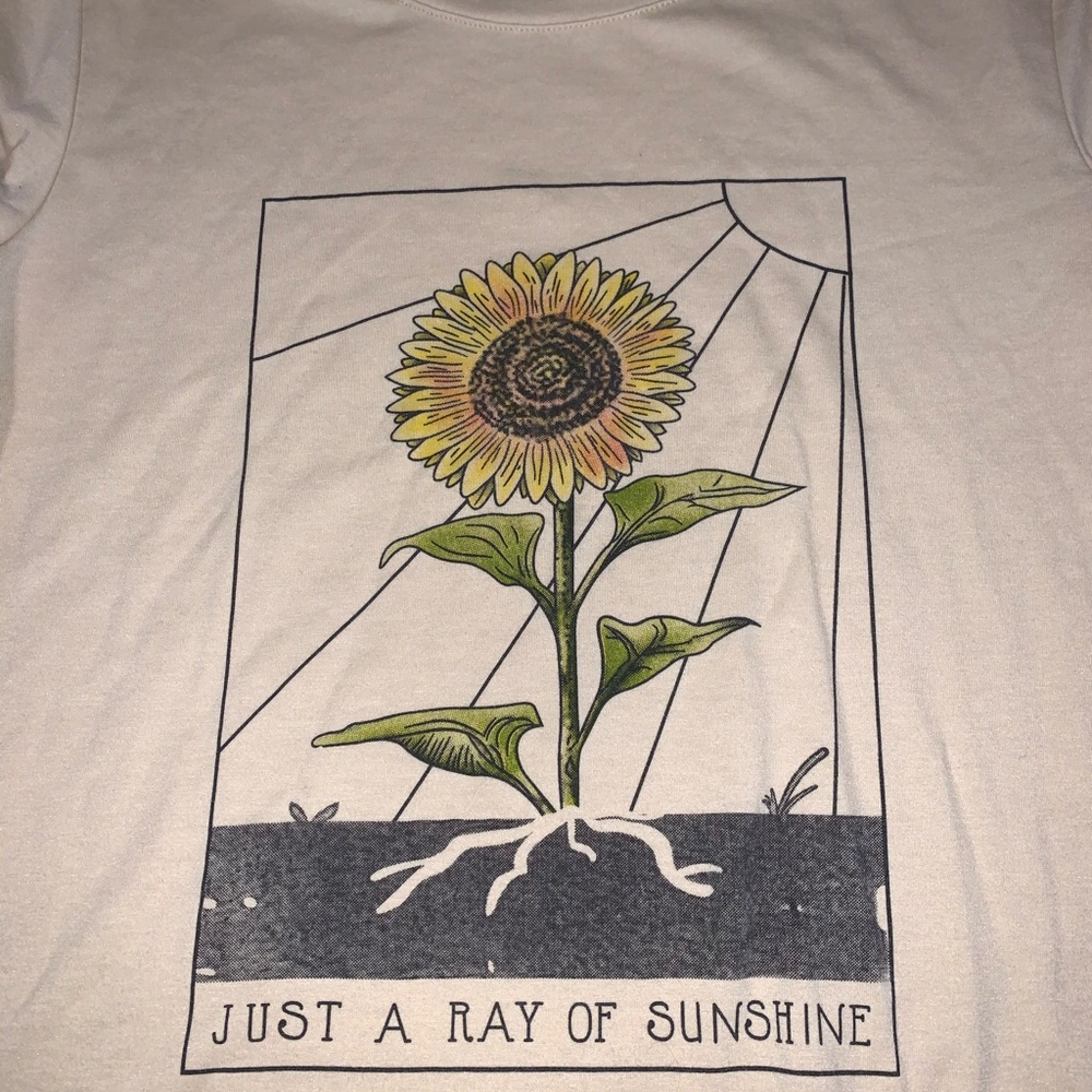 Graphic tee